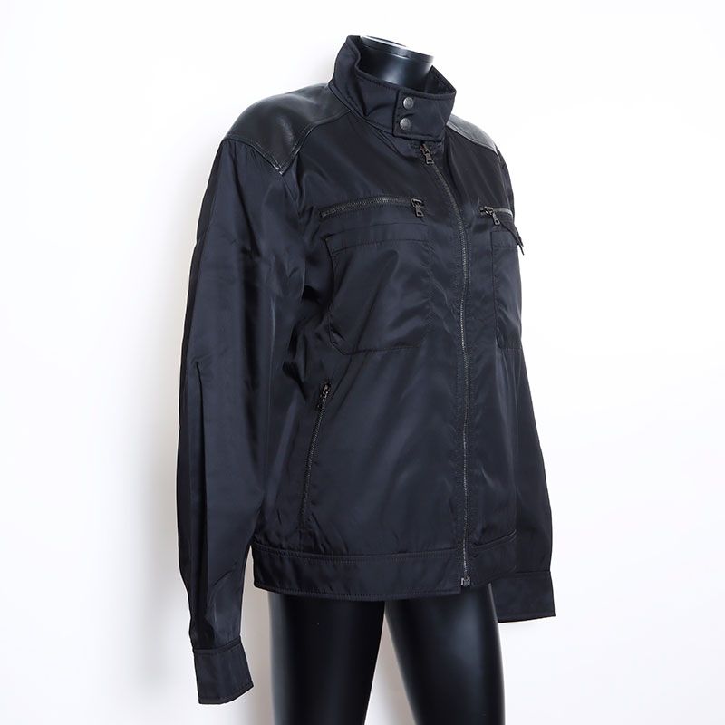 PRADA プラダ ナイロンジャケット レザーパッチ PRADA プラダ ナイロンジャケット レザーパッチ