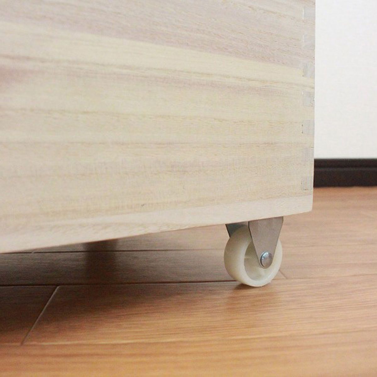 キャスター付き 桐