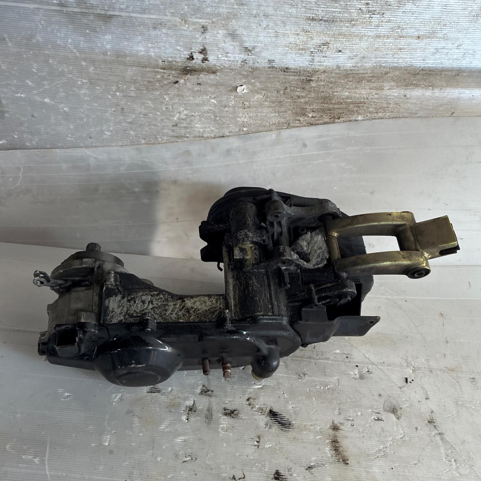 SUZUKI アドレスV100 CE11A エンジン スズキ BRIGHTFACE_UK