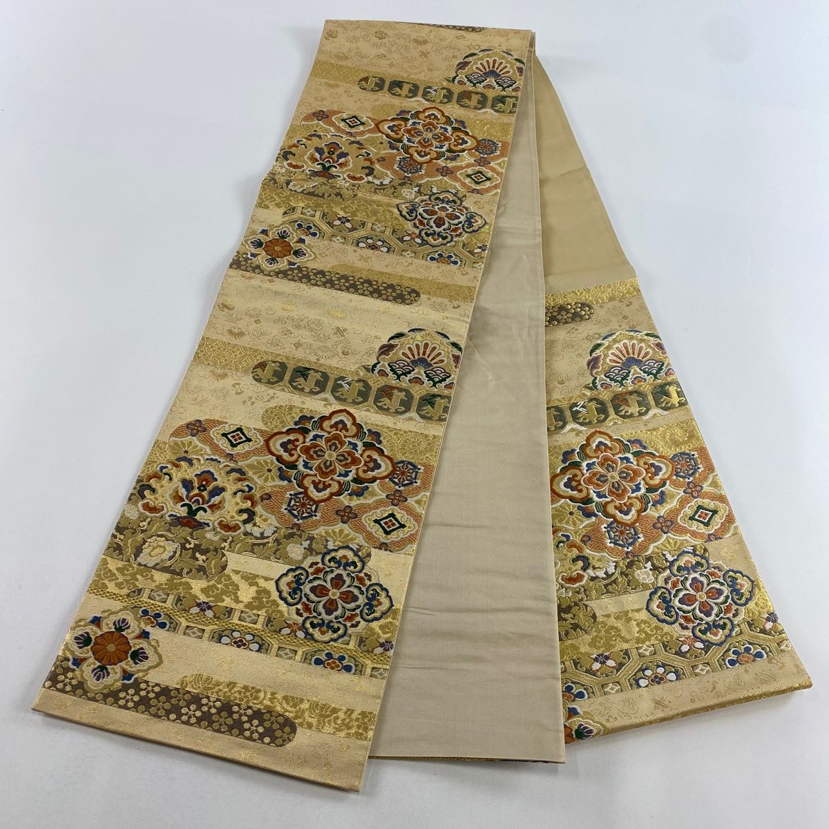 H-257 袋帯 六通 正絹 刺繍 漆箔 花唐草 シンプル 赤 茶 特選 袋帯 中古 リサイクル 正絹 フォーマル 仕立て上がり 六通