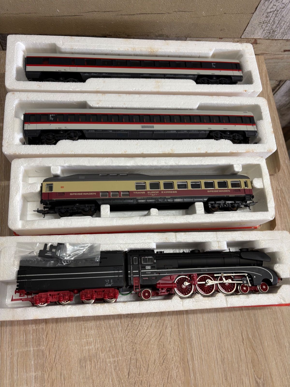 LIMA models 海外鉄道模型 機関車モーター付きあり 4点セット