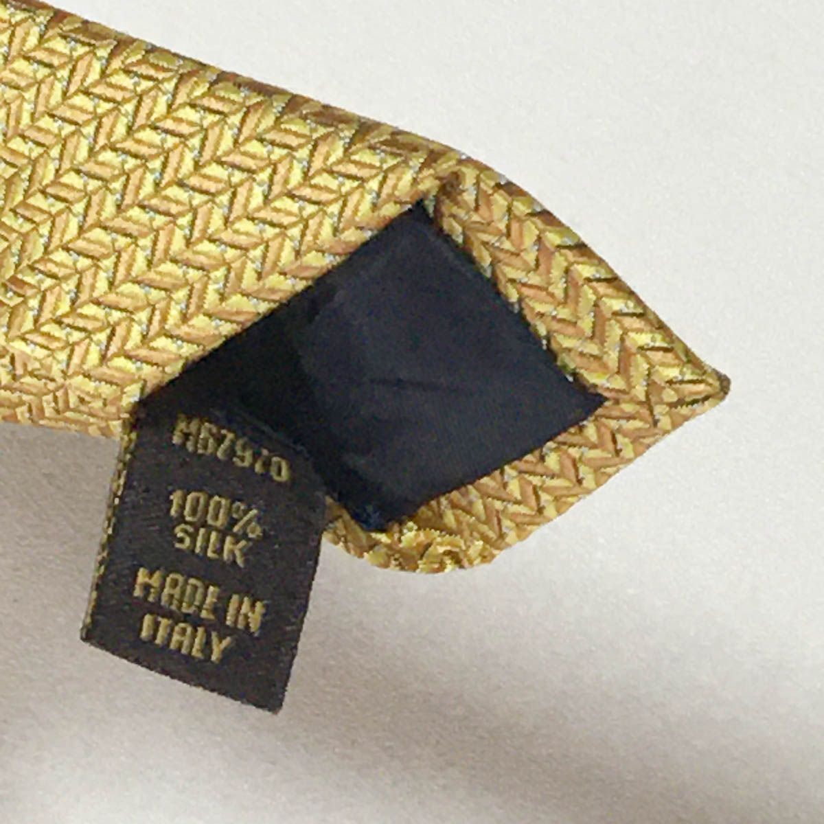 美品 ルイヴィトン Louis Vuitton ネクタイ シルク100% イエロー