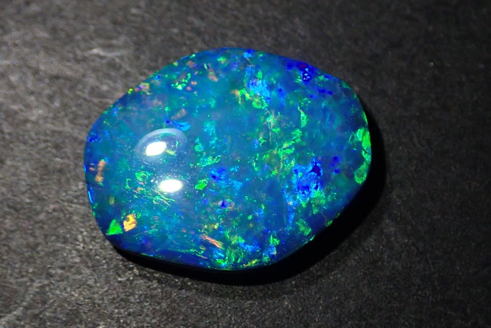 ダブレットオパール ルース ダブレットオパール ルース 9.60ct 【Y0032