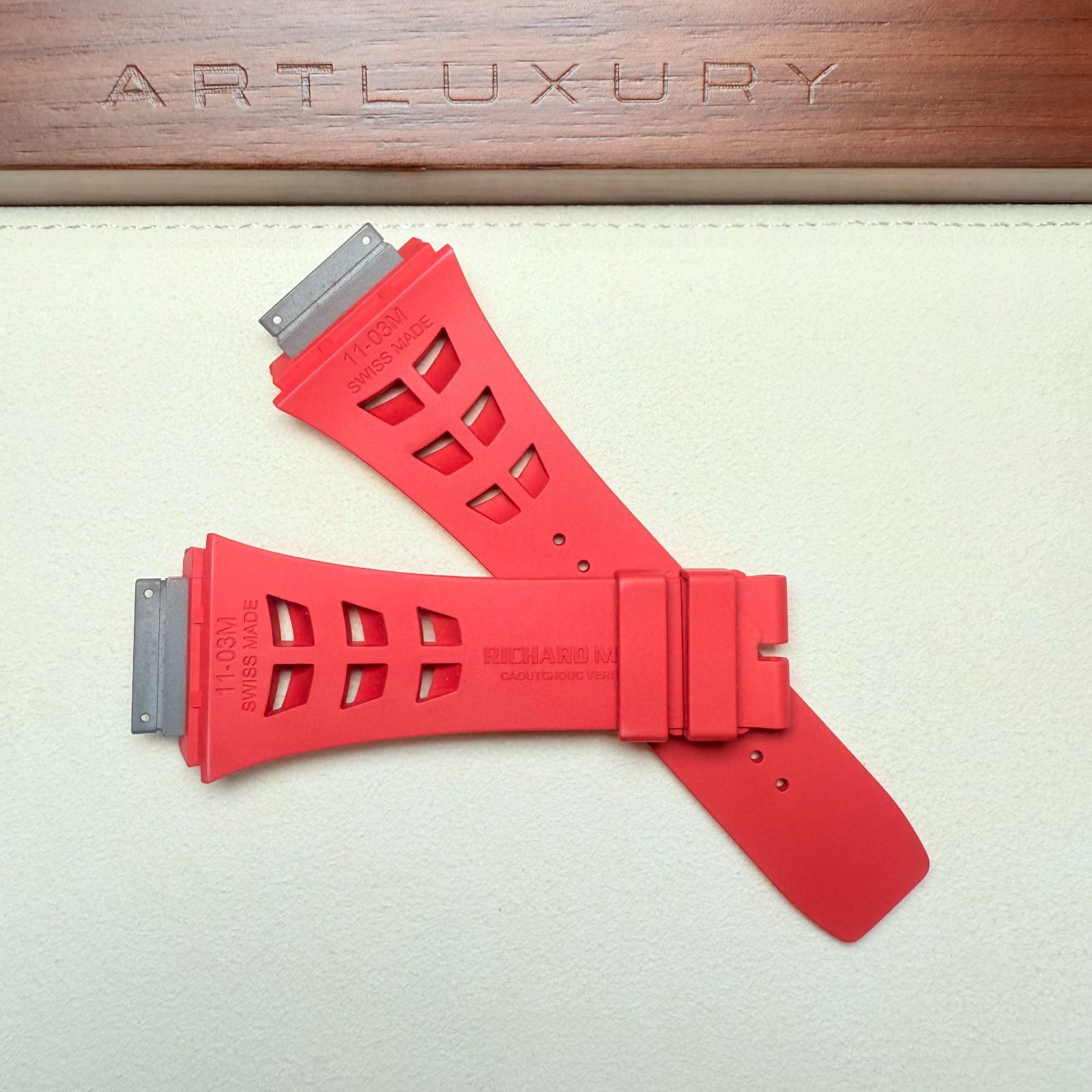 18 純正品 リシャールミル ラバーベルト 赤 11-03 RICHARD MILLE