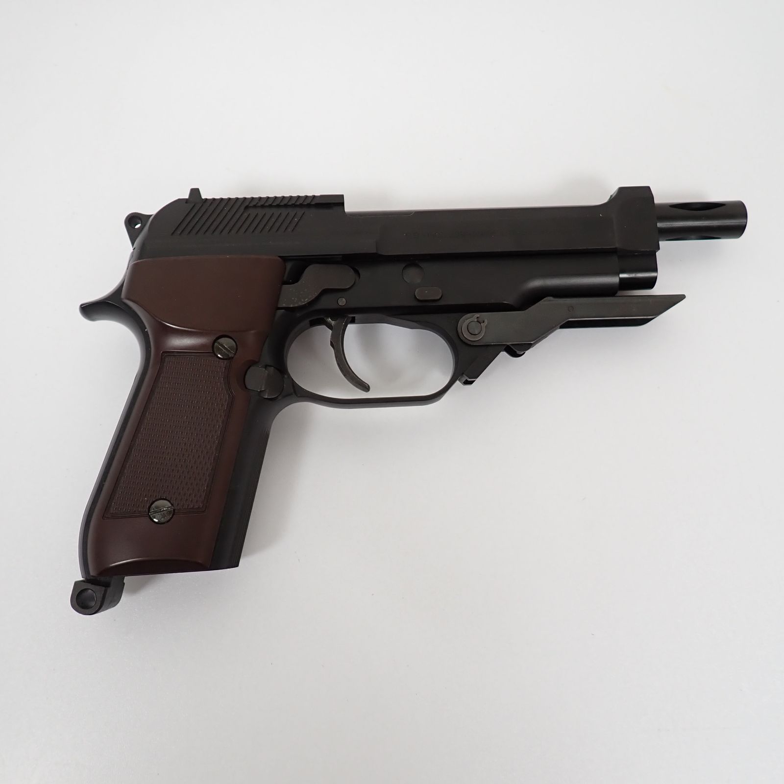 MGCベレッタ93Rガスガン MGC ベレッタ M93R ビンテージ エアガン レビュー