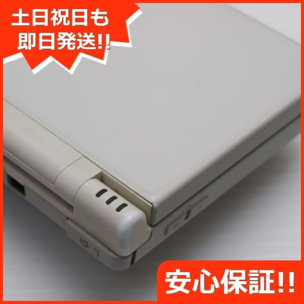 LL ホワイト