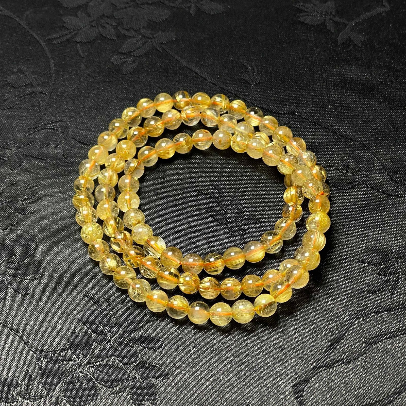 EU製 タイチンルチル 黄金針水晶 ゴールド 金運 開運 3本巻きブレスレット パワーストーン プレゼント 5.8-6.2mm ZB9532
