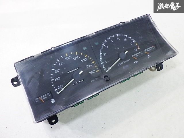 スプリンタートレノ AE86 スピードメーター 103031km 1735 スプリンタートレノ AE86 スピードメーター 103031km 1735