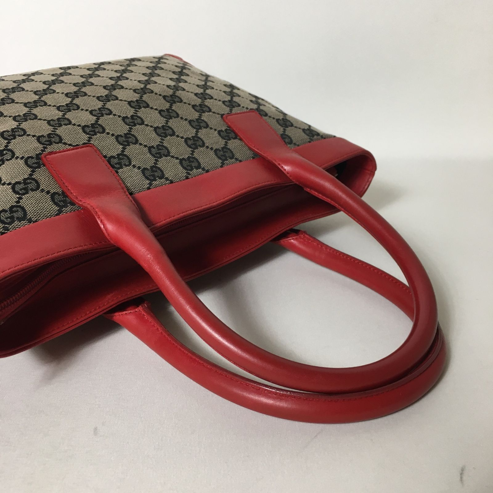 2507-193｜グッチ GGキャンバス ハンドバッグ レッド - メルカリ