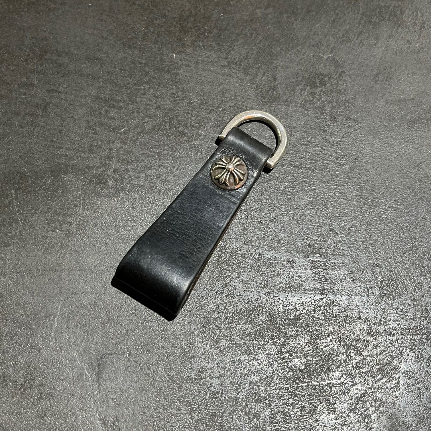 国内正規 CHROME HEARTS ベルトループ クロスボール Dカン レザー