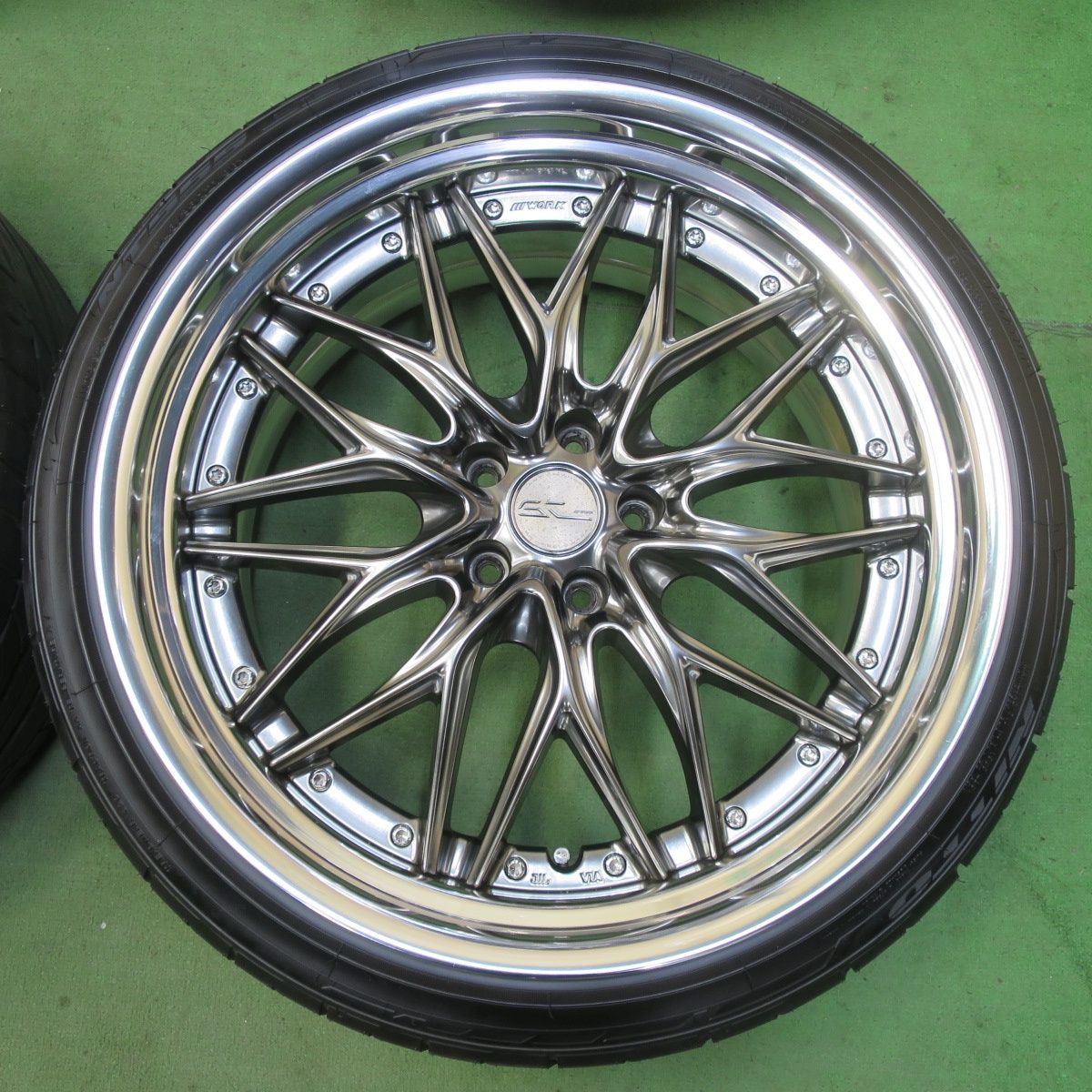 WORK SCHWERT QUELL 245/35R21