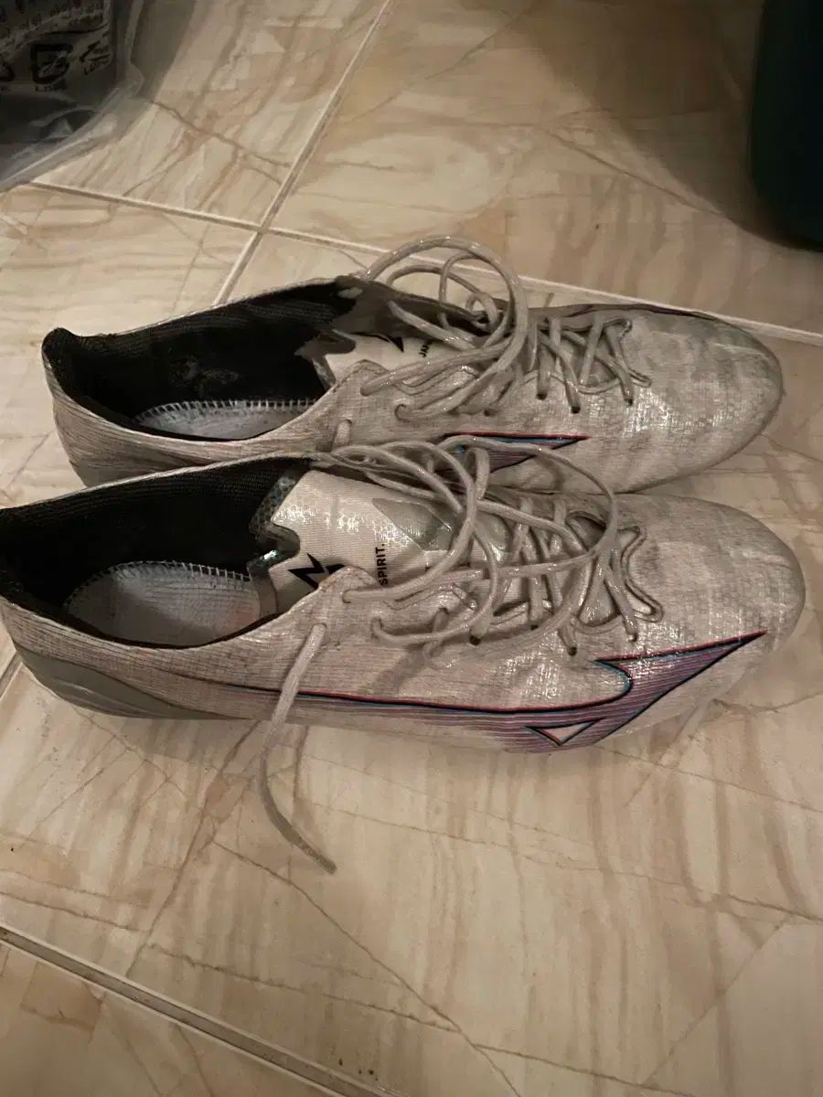 MIZUNOアルファjapan 26.5 ミズノアルファジャパン26.5 Mizuno