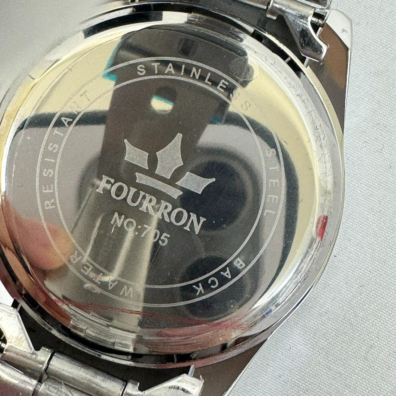 K【中古】FOURRON クロノグラフ 腕時計 シルバー ブラック - メルカリ
