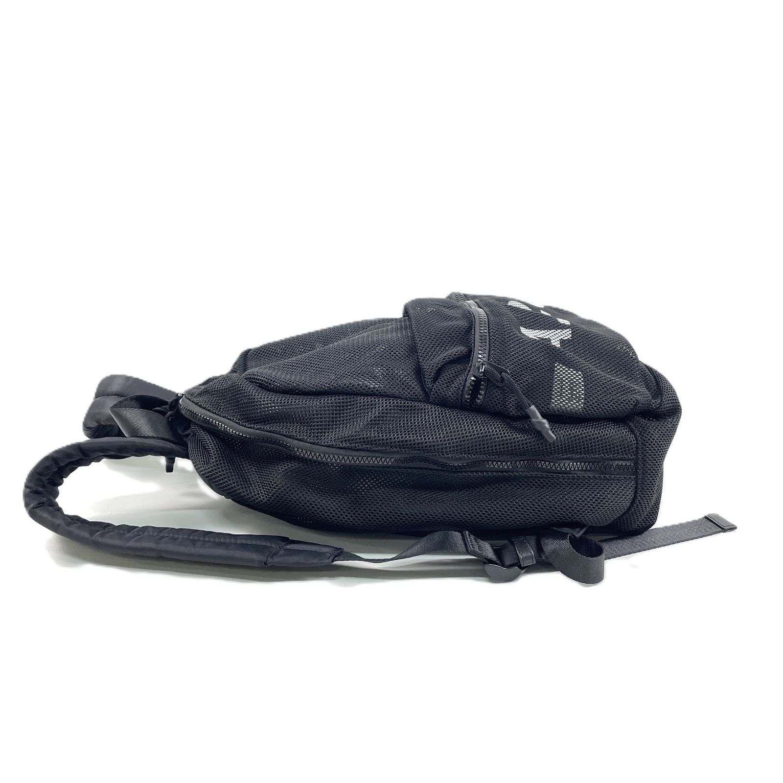 A.P.C. アーペーセー　メッシュ　リュック　バックパック A.P.C. アーペーセー メッシュ リュック バックパック