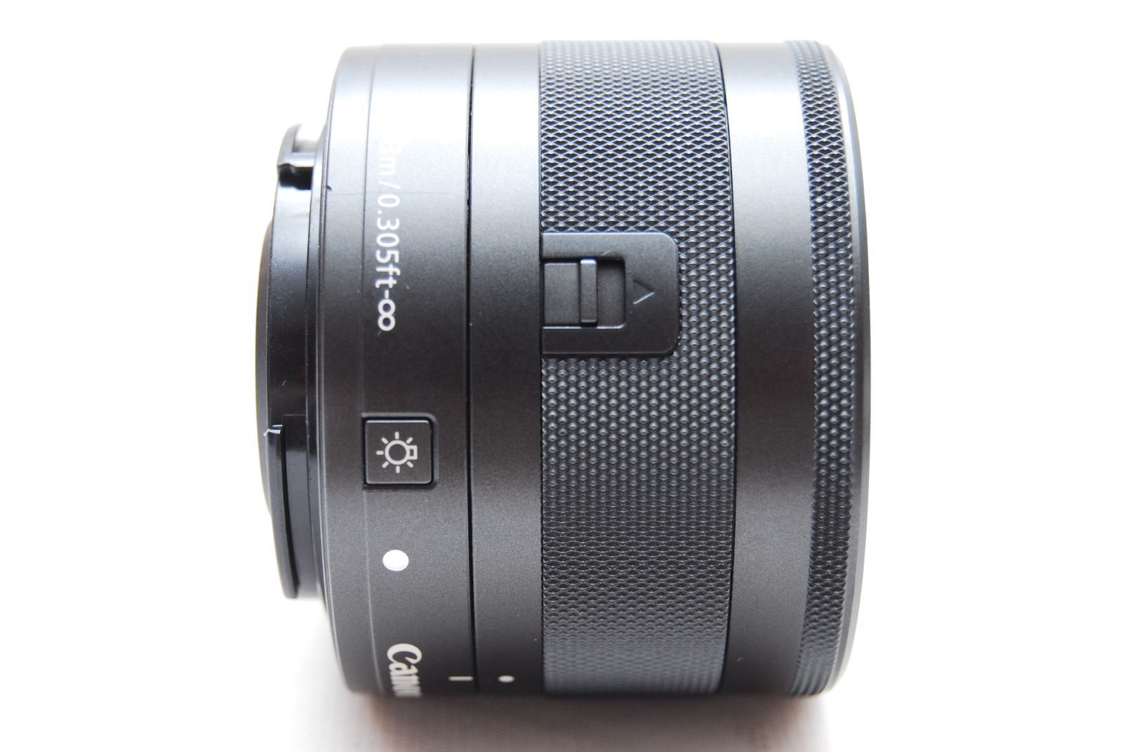 ☆美品 CANON マクロレンズ EF-M28mm F3.5 IS STM ミラーレス一眼☆