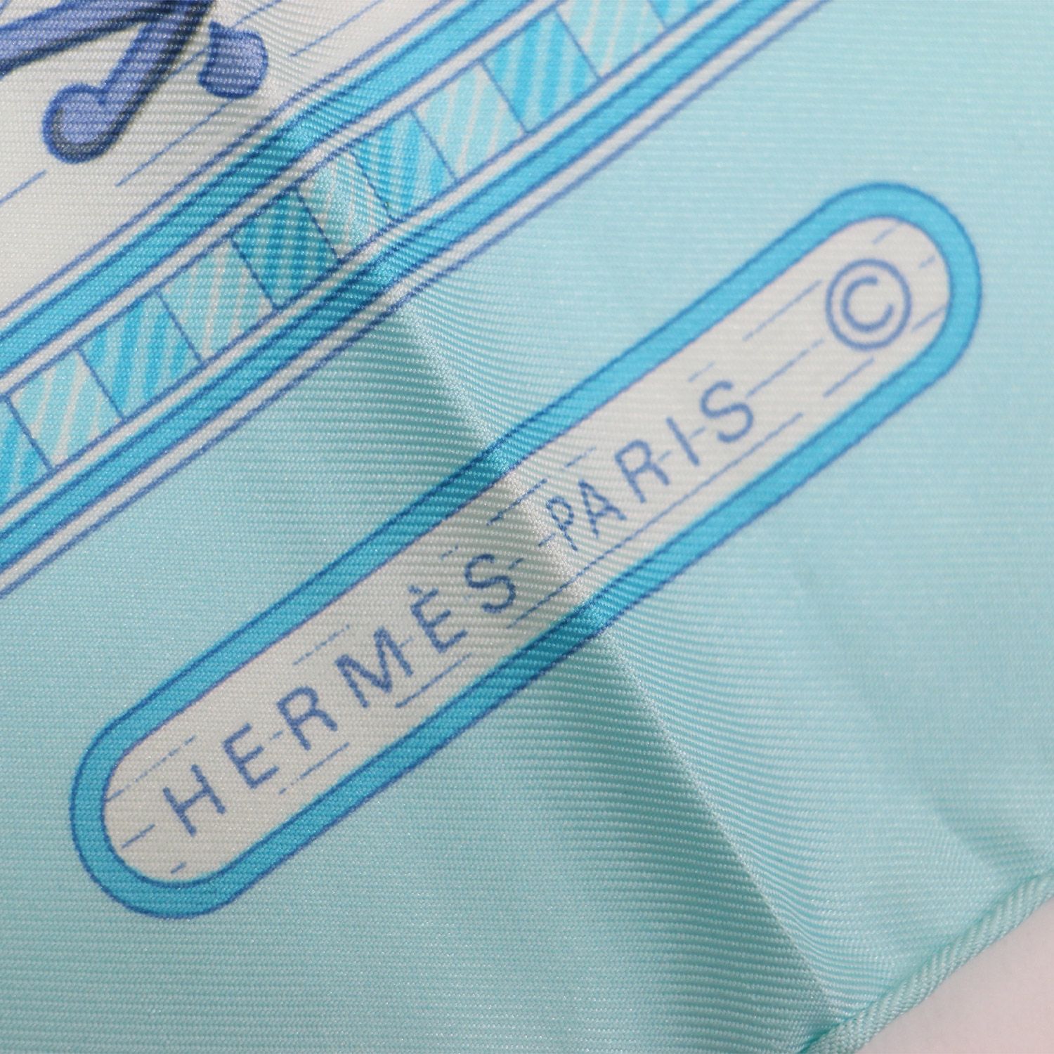 （エルメス)カレ90《JEUX DE PAILLE 》スカーフ HERMES】【JEUX DE PAILLE】エルメス『カレ90』レディース