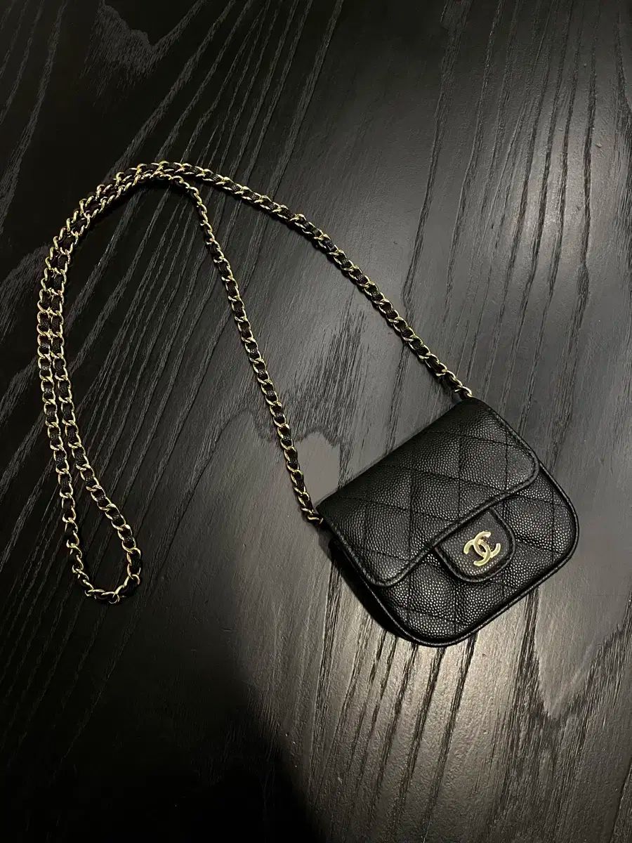 シャネル CHANEL クラシック ミニ チェーン シャネルバッグ