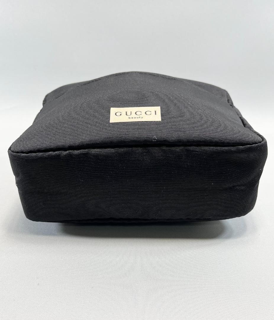 gucciノベルティ gucp5 レア！ 新品未使用本物 グッチ GUCCI ノベルティポーチ