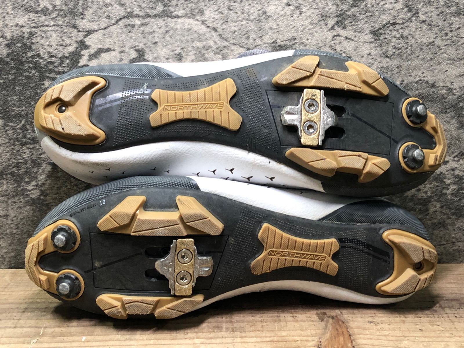 【美品】ノースウェーブ ビンディングシューズ サイズ41 8030819300840-S.jpg