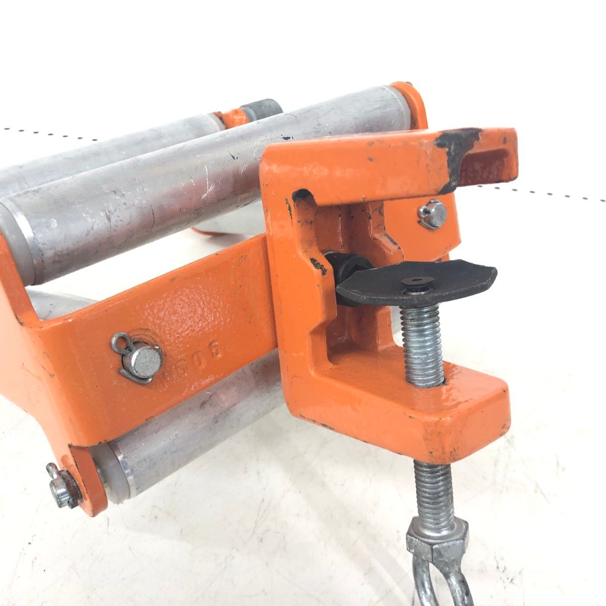 ДД【中古】IKURA SEIKI CO.,LTD. 育良精機 四面コロ 程度B ISH-110