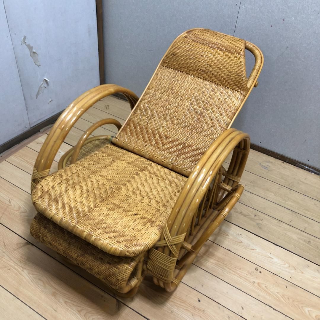 【レトロ・アンティーク】ラタン リクライニングチェア　籐家具 レトロ・アンティーク】ラタン リクライニングチェア 籐家具