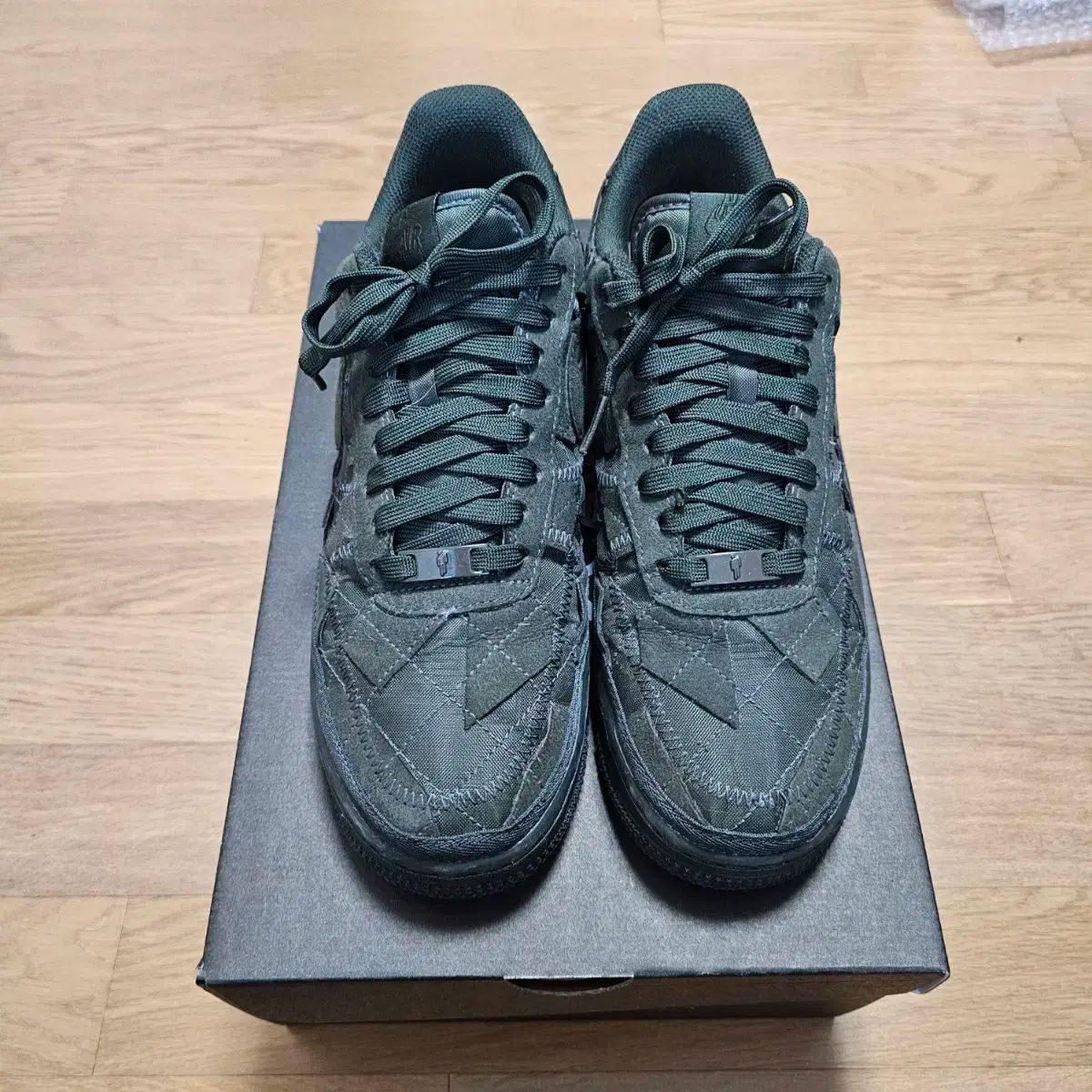 【雷市場（ポンジャン）商品韓国直送】 NIKE(ナイキ) フォース x ヴィリアン・アイリッシュ 265