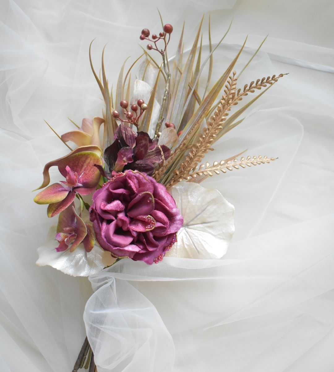 煌めくゴールド×ビーズ☆絢爛豪華な和装ブーケ☆ウェディングブーケ