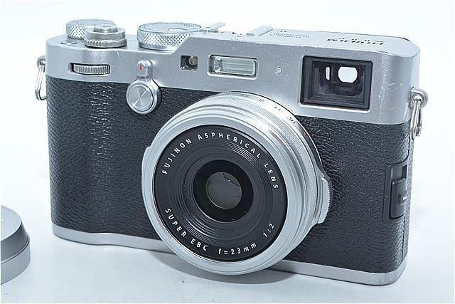 【最終値下げ・美品】FUJIFILM X100F シルバー 245☆美品☆富士フイルム(FUJIFILM) デジタルカメラ X100F