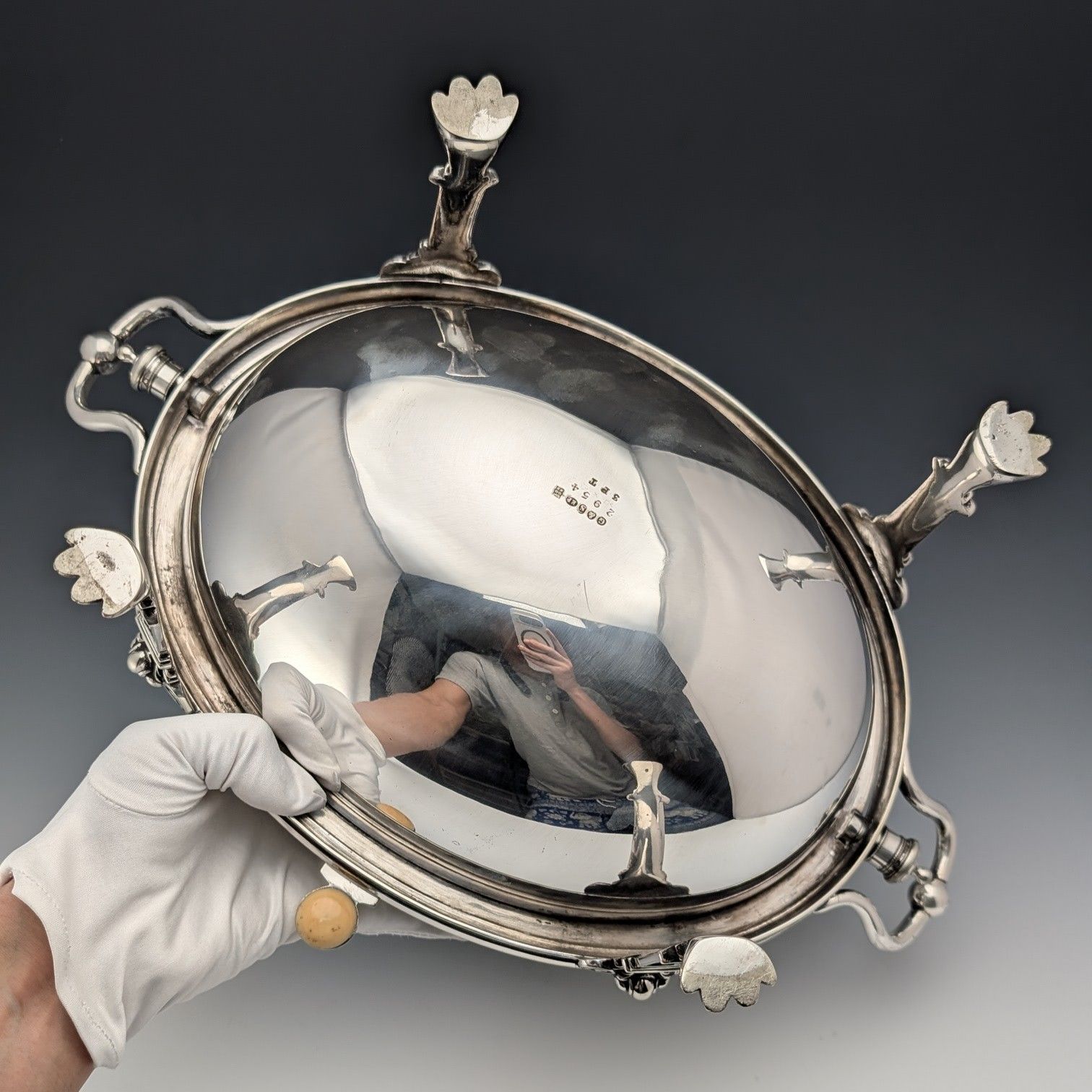 1900年頃 英国アンティーク シルバープレート製 ブレックファーストディッシュ 中皿なし George Goodfellow 1900年頃 英国アンティーク シルバープレート製 ブレック