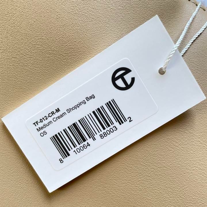 新品未使用 テルファー telfar ショッピングバッグ ミディアム 新品未使用 テルファー telfar ショッピングバッグ ミディアム