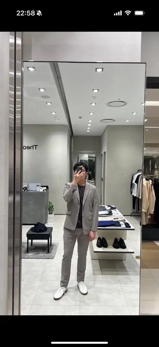 人気アイテムお得に購入。 Theory セオリー 24ss サルトリアル シアサッカー セットアップ トップス 42 ボトムス 32 楽しい