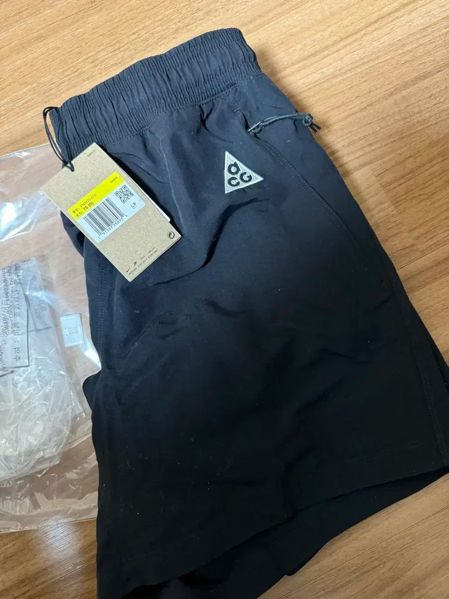 J.LINDEBERG レディースショートパンツ サイズ【26 SS】新品未使用 J