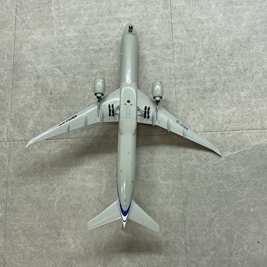 AirChina中国国際航空 1/200Boeing 777-300ER飛行機模型 AirChina中国国際航空 1/200Boeing 777-300ER飛行機模型