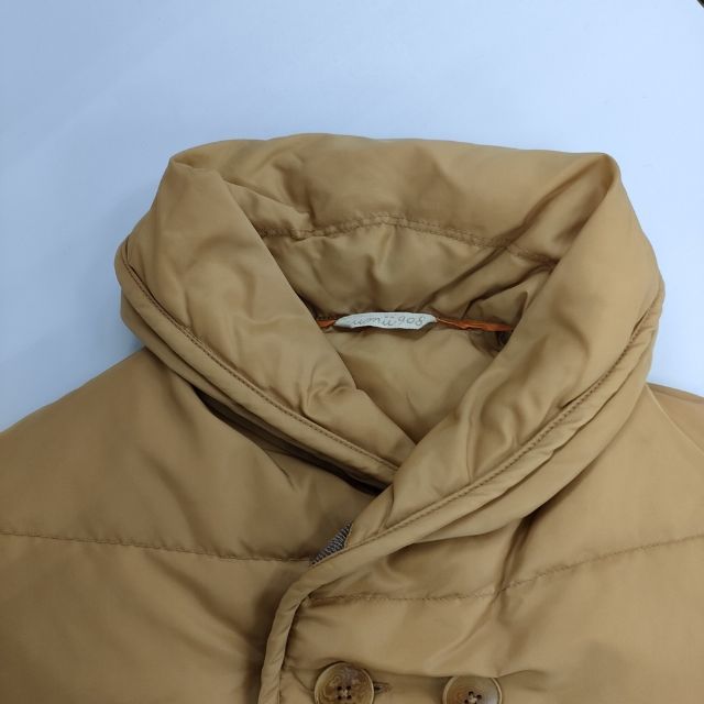 ダウンベスト ベージュ