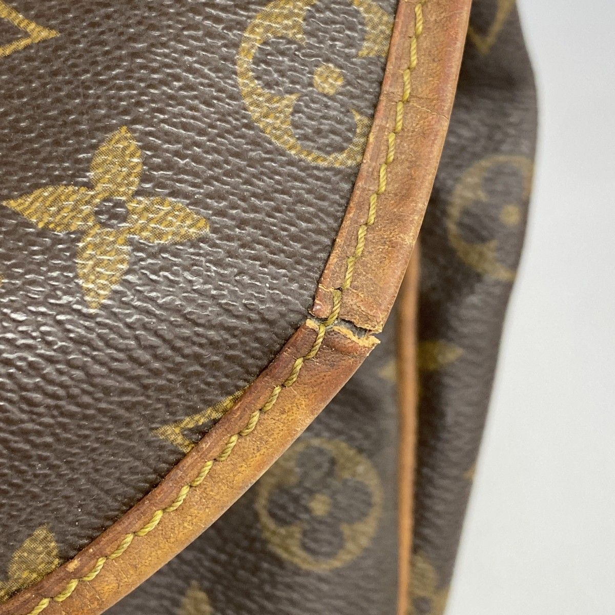 ルイヴィトン ショルダーバッグ