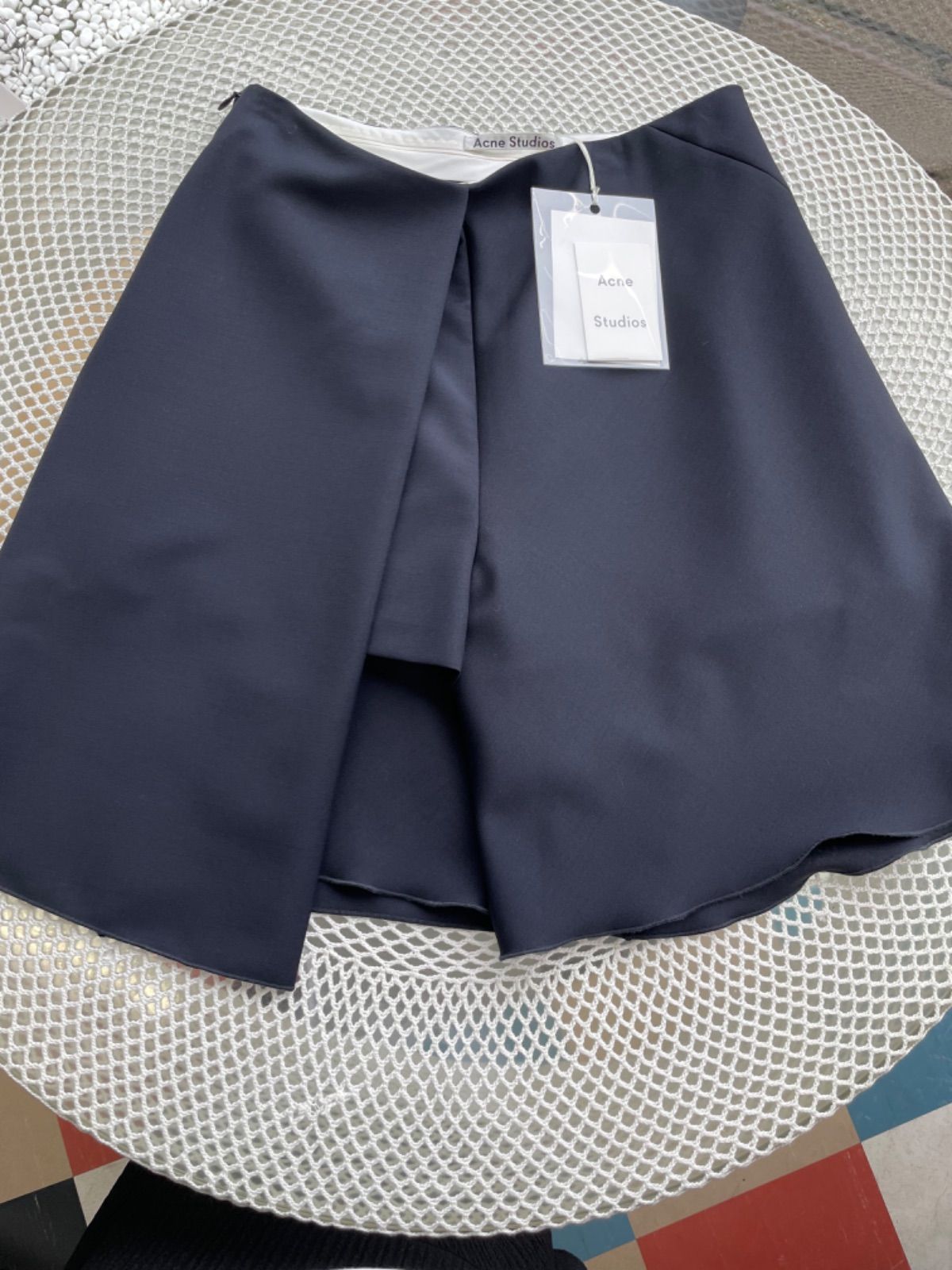 アクネストゥディオズ レイヤードキュロットパンツ 36 - メルカリ 