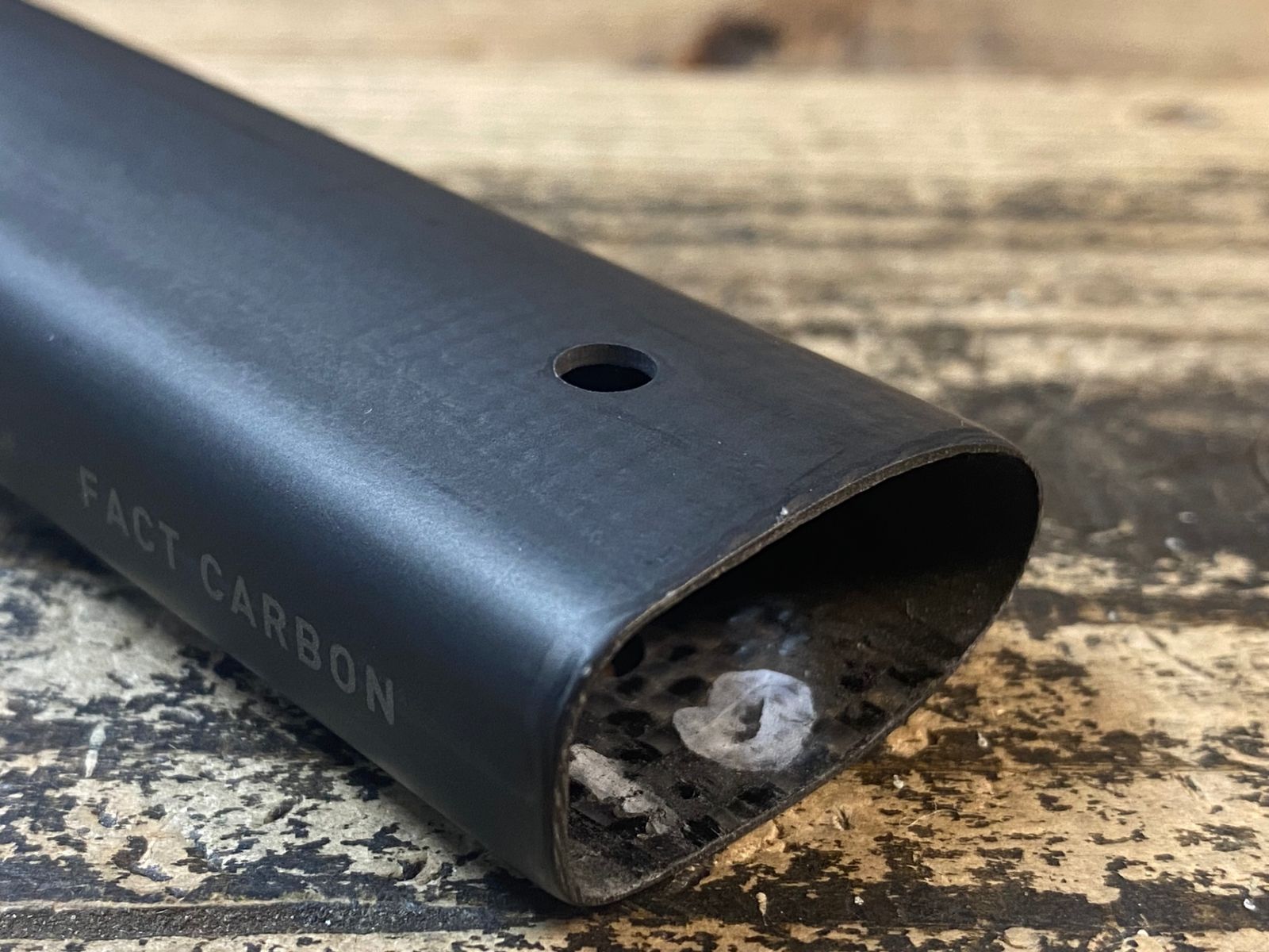 IN444 スペシャライズド