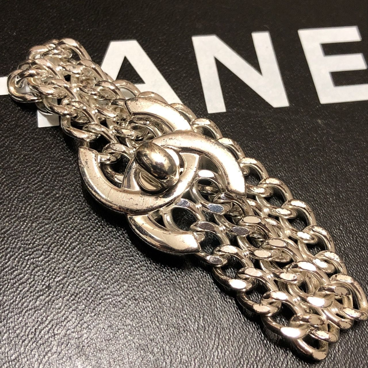 新入荷 CHANEL ヴィンテージ シャネル 96P ココマーク ターンロック