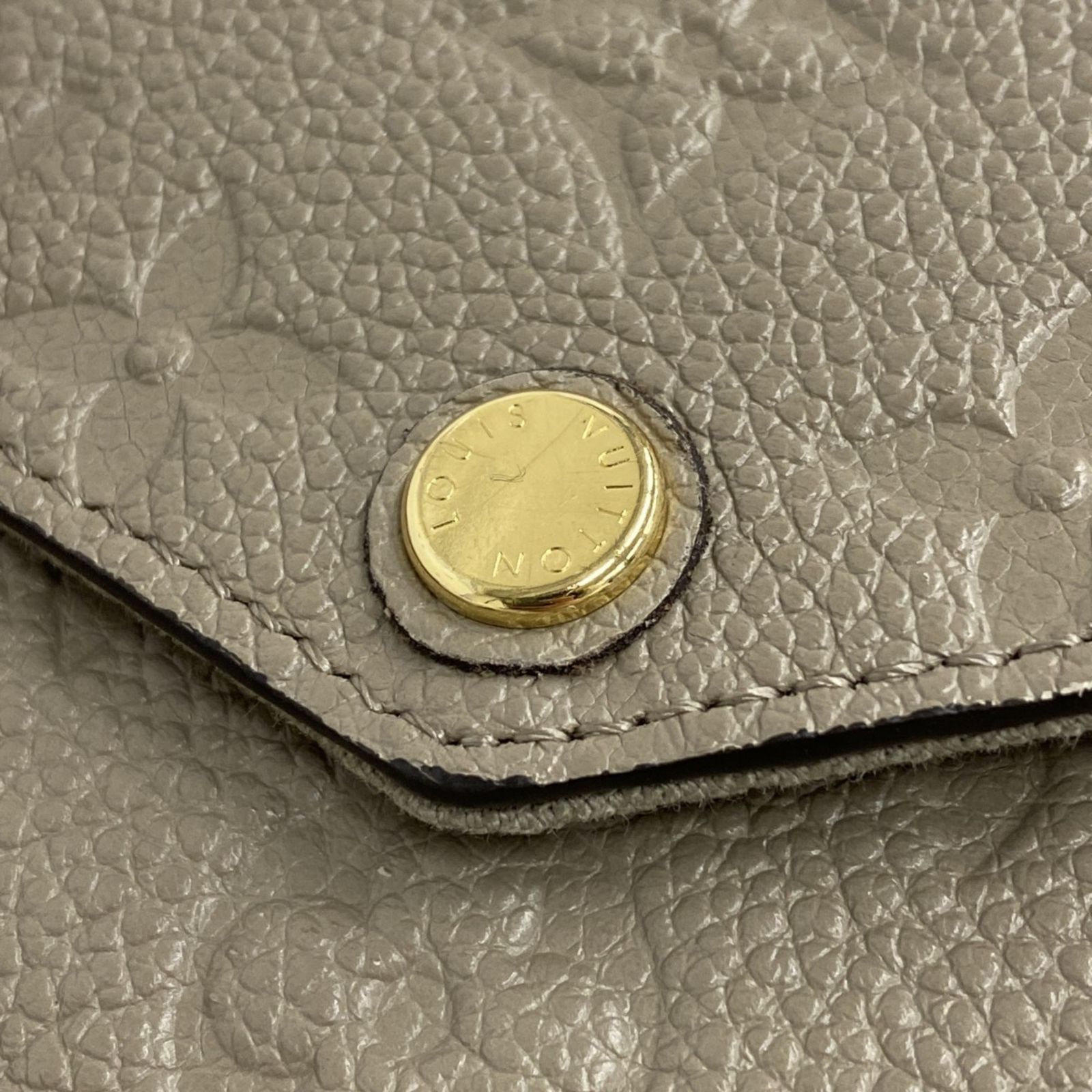 ヴィトン ショルダーウォレット