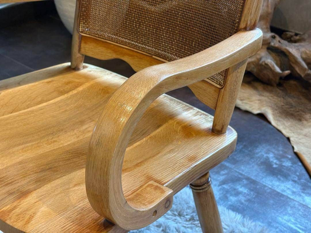ナラ材 楢材 剥離家具 ストリップド家具 柏木工 アームチェア ラタン