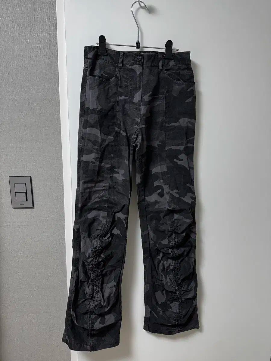 CAMOUFLAGE