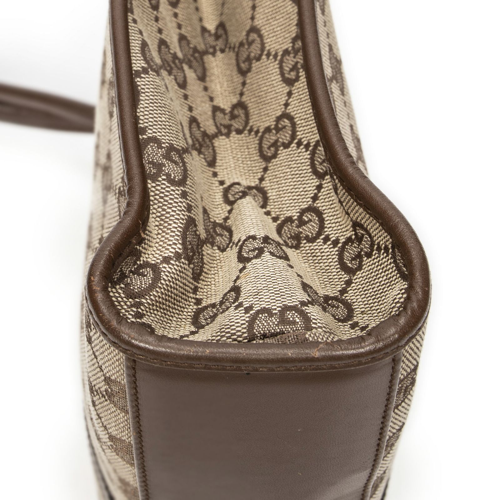 グッチスクエア