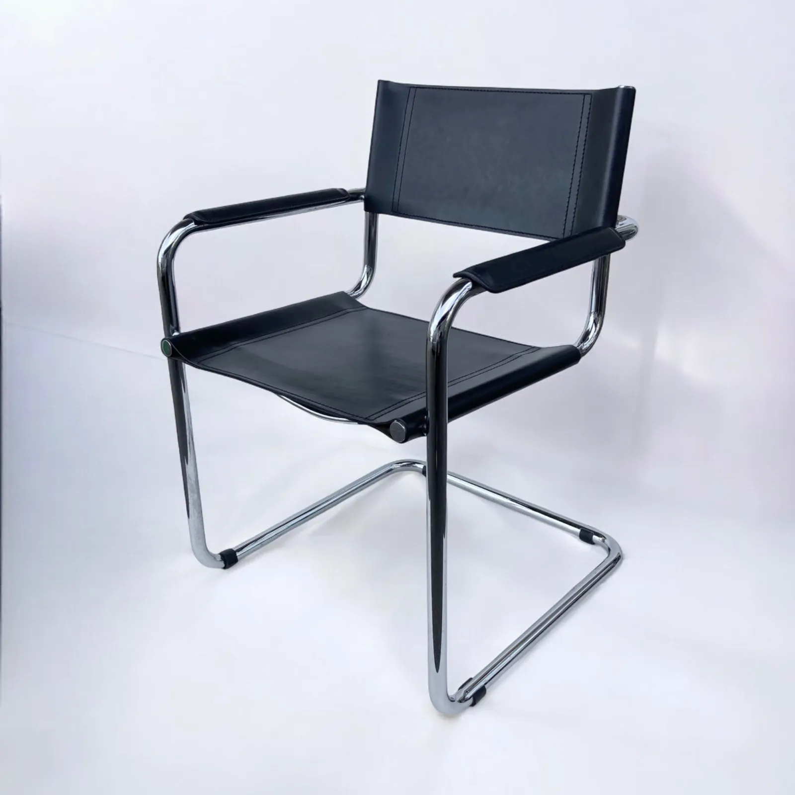 Mart Stam S34 Cantilever Chair Black マルトスタム カンティレバー チェア IDC 大塚家具 バウハウス  カンチレバー ②|mercariメルカリ官方指定廠商|Bibian比比昂代買代購