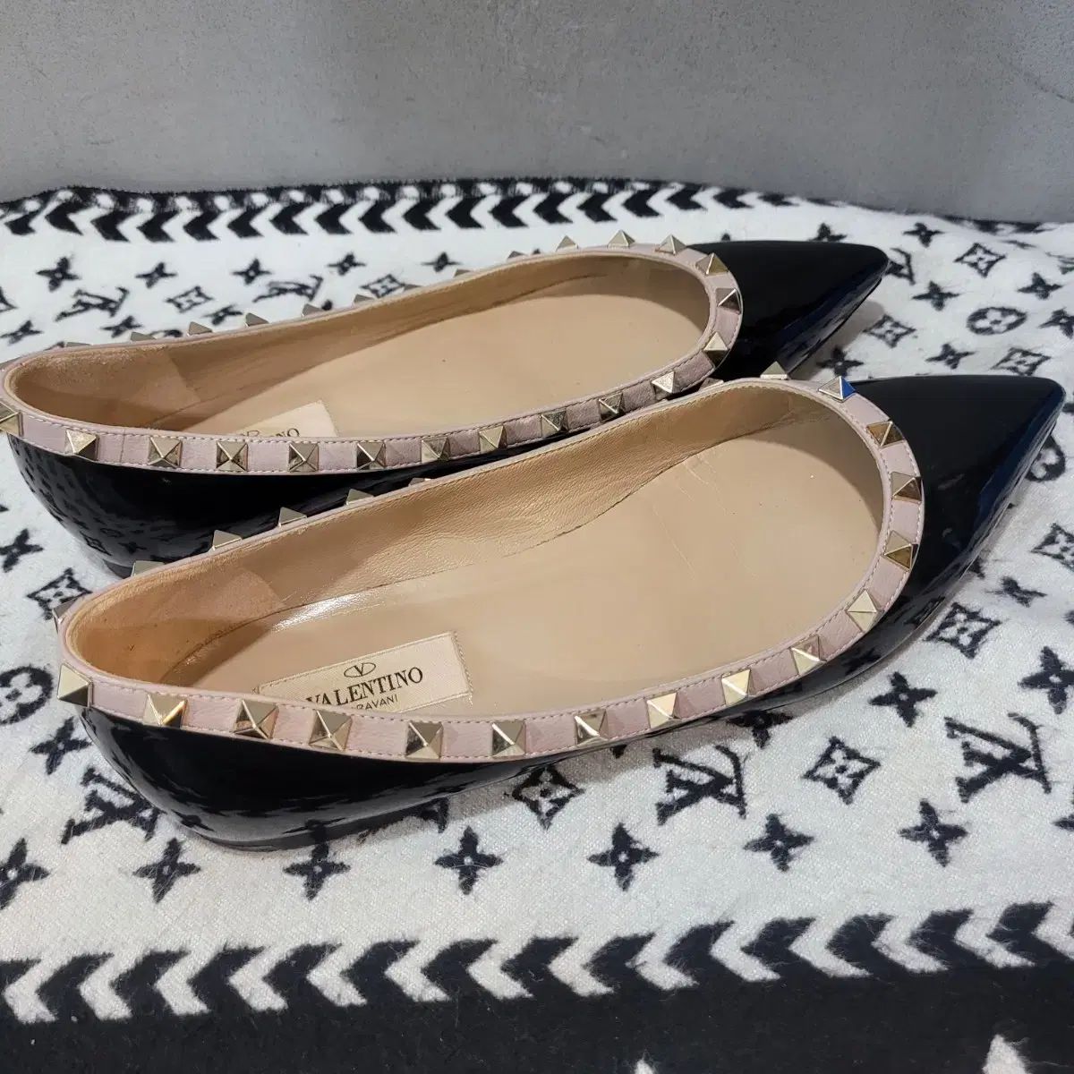 ヴァレンティノ ロックスタッズ