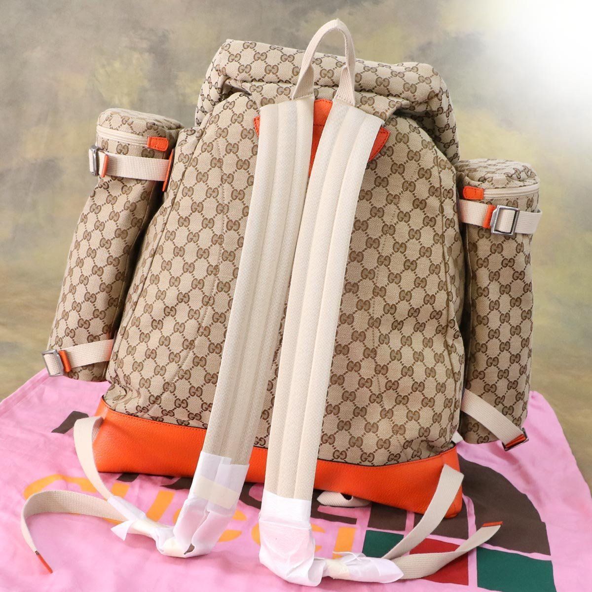 本物 新品 グッチ×ノースフェイス 極希少 エボニーGGキャンバス バック 本物 新品 グッチ×ノースフェイス 極希少 エボニーGGキャンバス バック