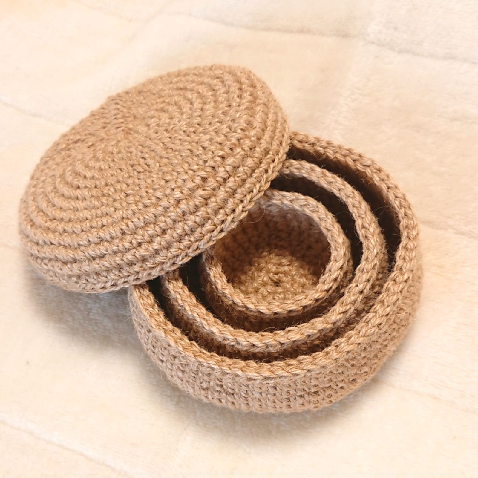 麻紐バスケット   no.114 麻紐かご3サイズセット(蓋付き) - メルカリ