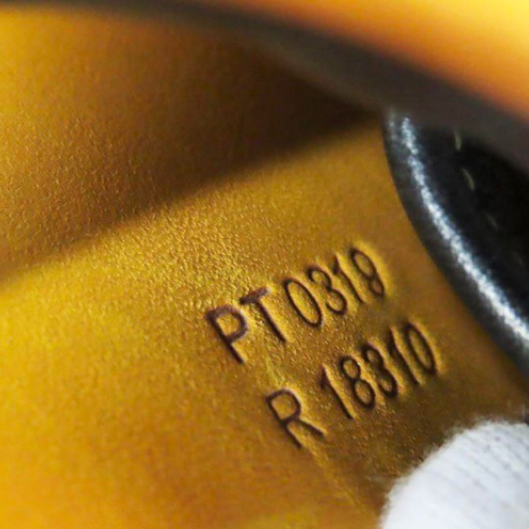 Leather R