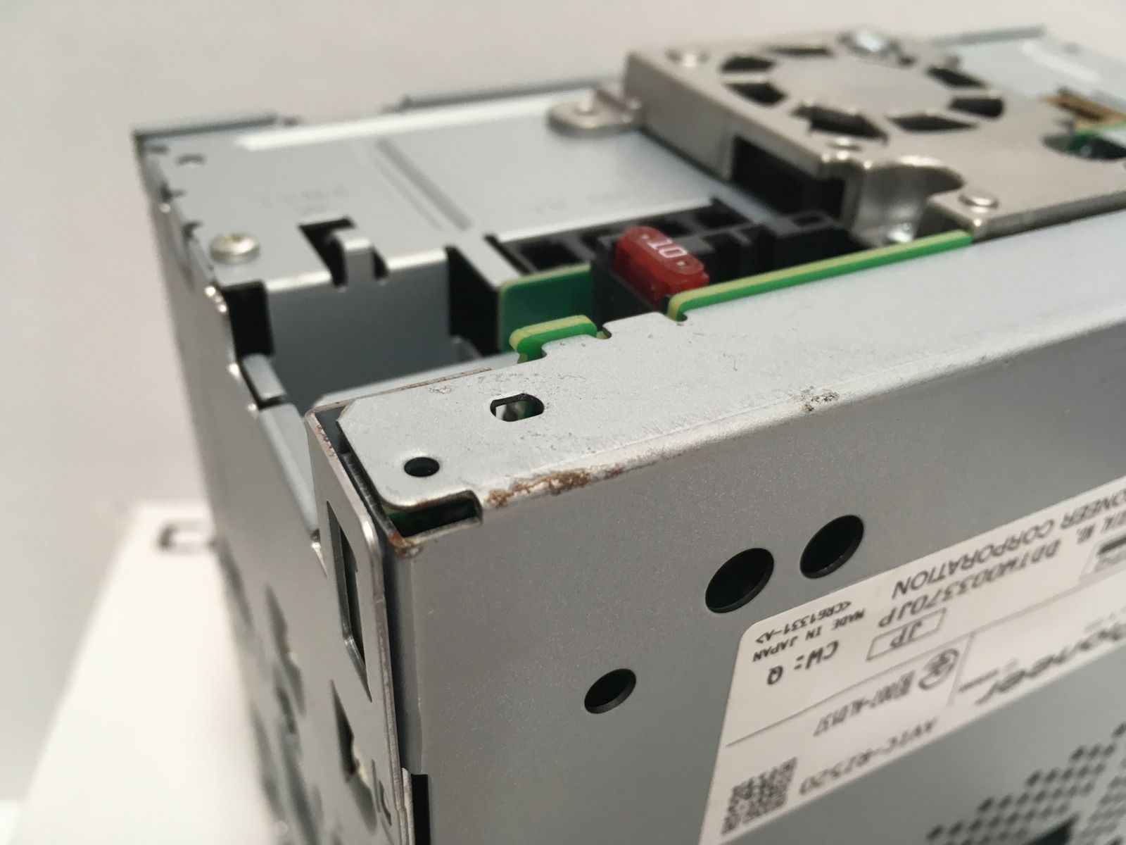 送料無料※ Pioneer carrozzeria 楽ナビ メモリーナビ AVIC-RZ520 地図