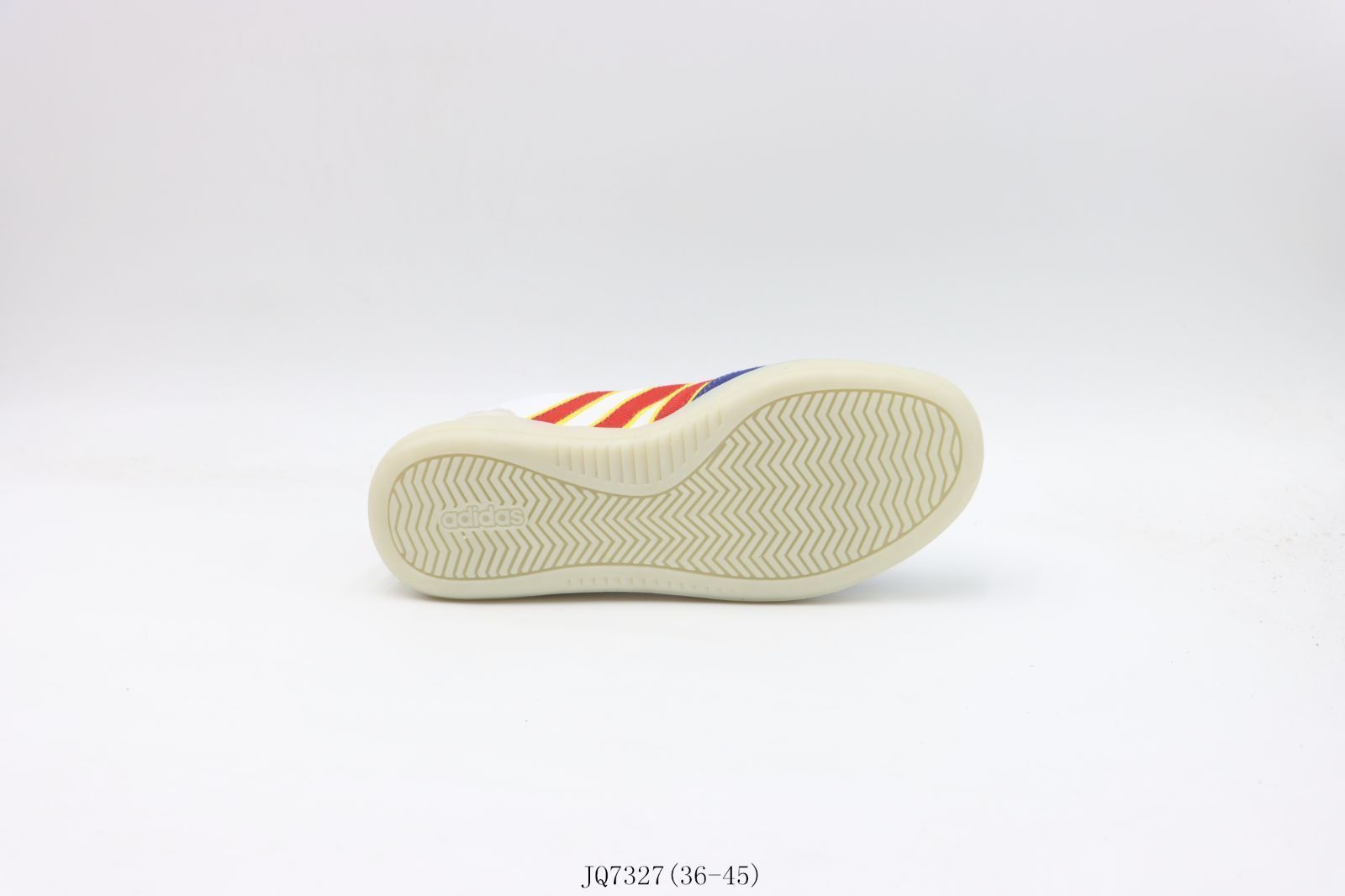 アディダス ホワイトレッドブルー