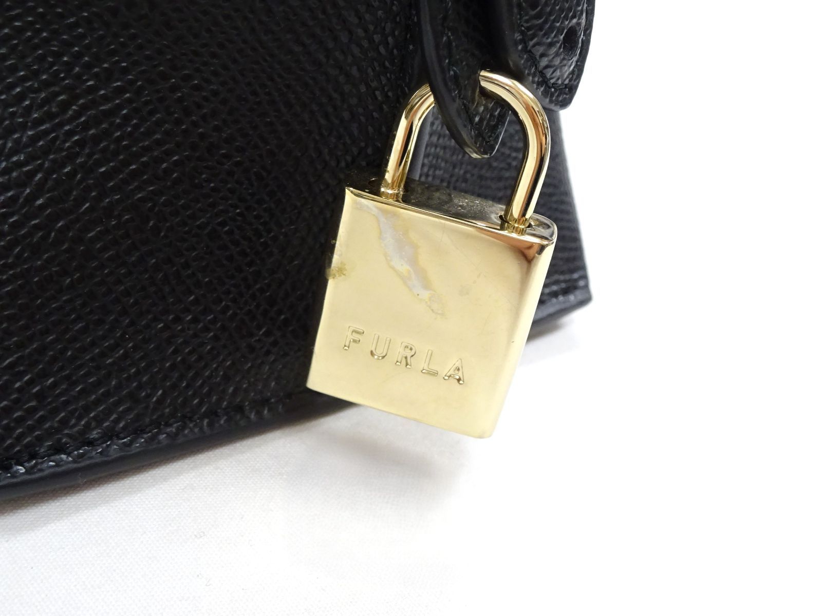 FURLA フルラ ヴィットリア S ドーム レザー 2WAY ミニ ハンドバッグ